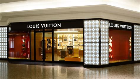 louis vuitton short hills|louis vuitton short hills ca.